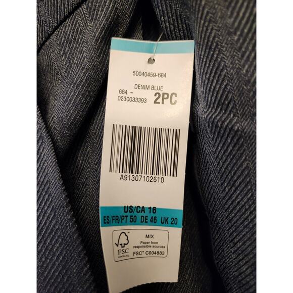 Le Suit Dark Blue Gray Pinstripe Blazer and Pants Set - Picture 6 of 9